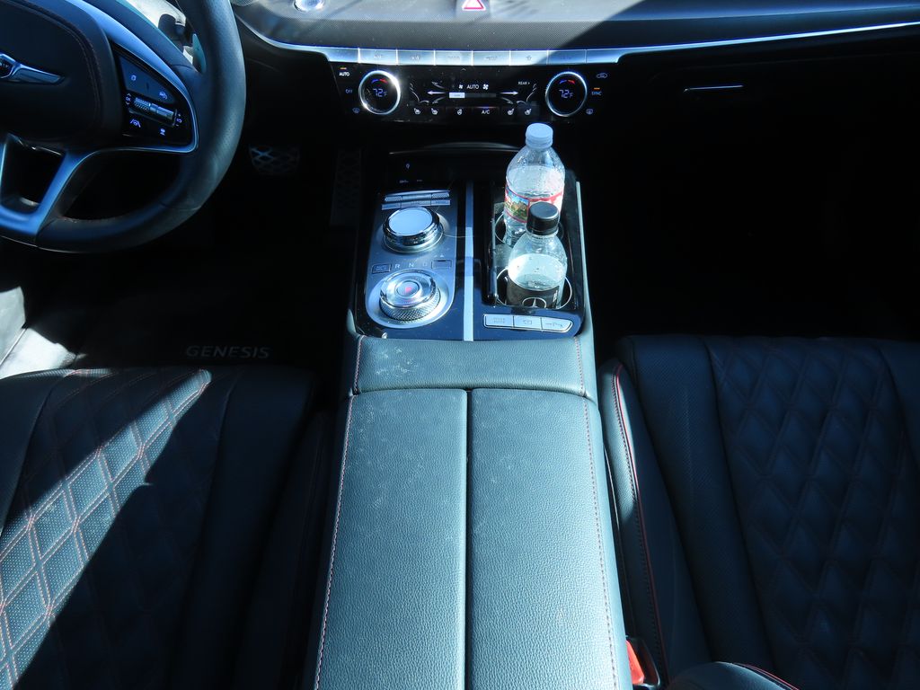 Thumbnail: 2024 Genesis G80 - 9