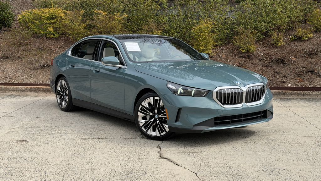2025 BMW 5 Series 530i RWD