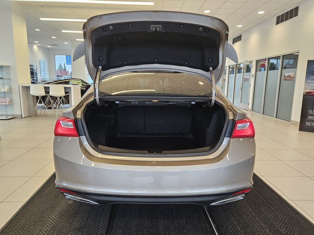 2022 Chevrolet Malibu RS