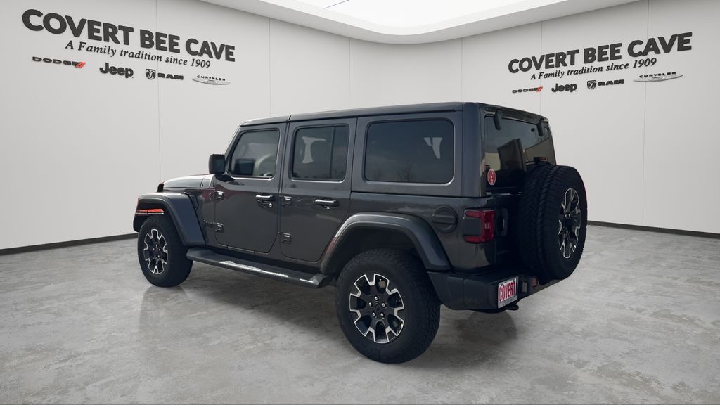 New 2026 Gray Jeep Sahara image 6