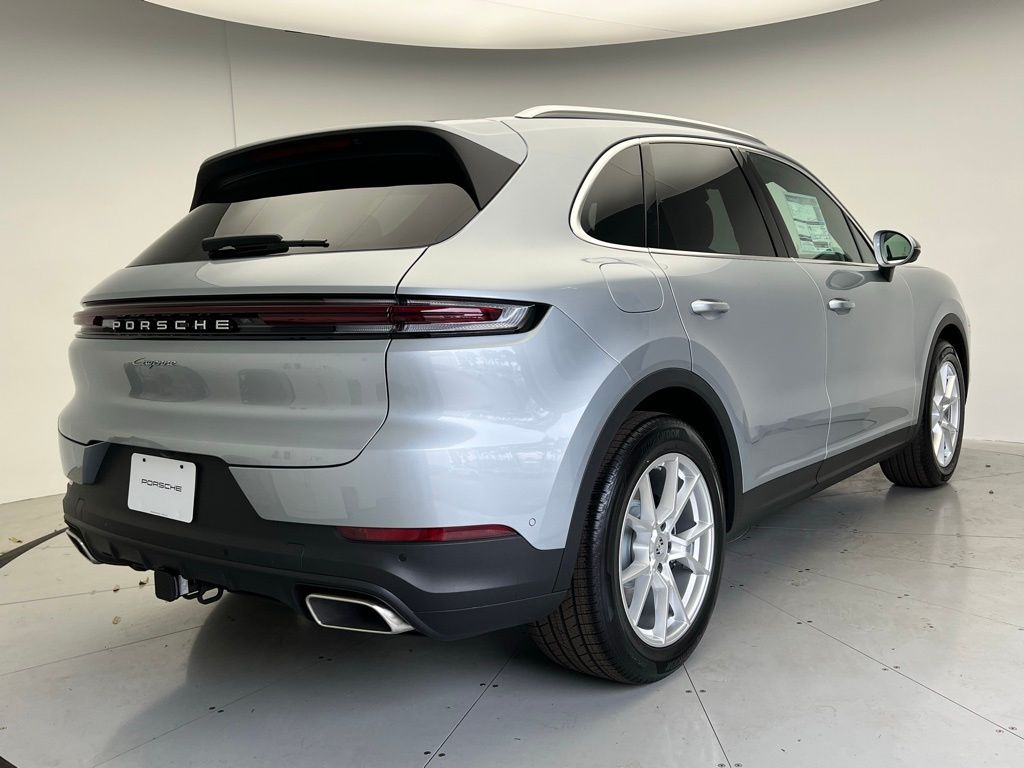 Thumbnail: 2026 Porsche Cayenne - 22