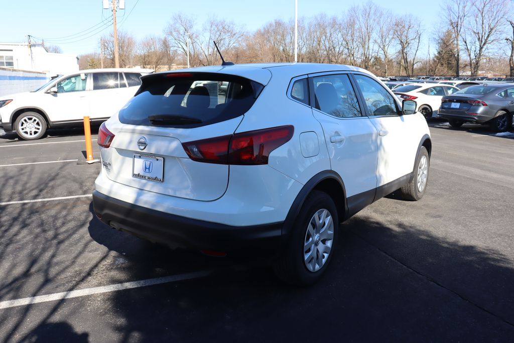 2019 Nissan Rogue Sport S 5