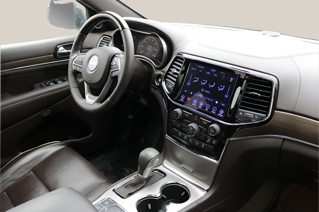 Used Car 2019 Jeep Grand Cherokee  Overland For Sale Under $25,000 In Austin, Texas