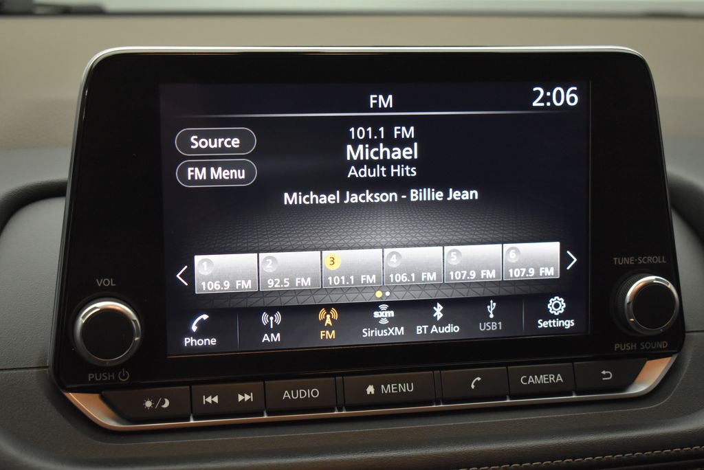 Thumbnail: 2023 Nissan Rogue - 18