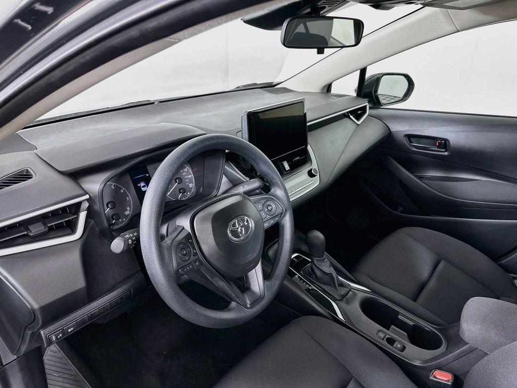 Thumbnail: 2025 Toyota Corolla - 9
