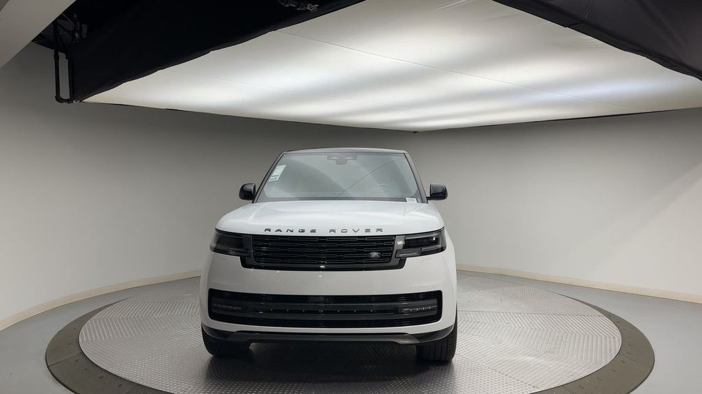 Thumbnail: 2024 Land Rover Range Rover - 3