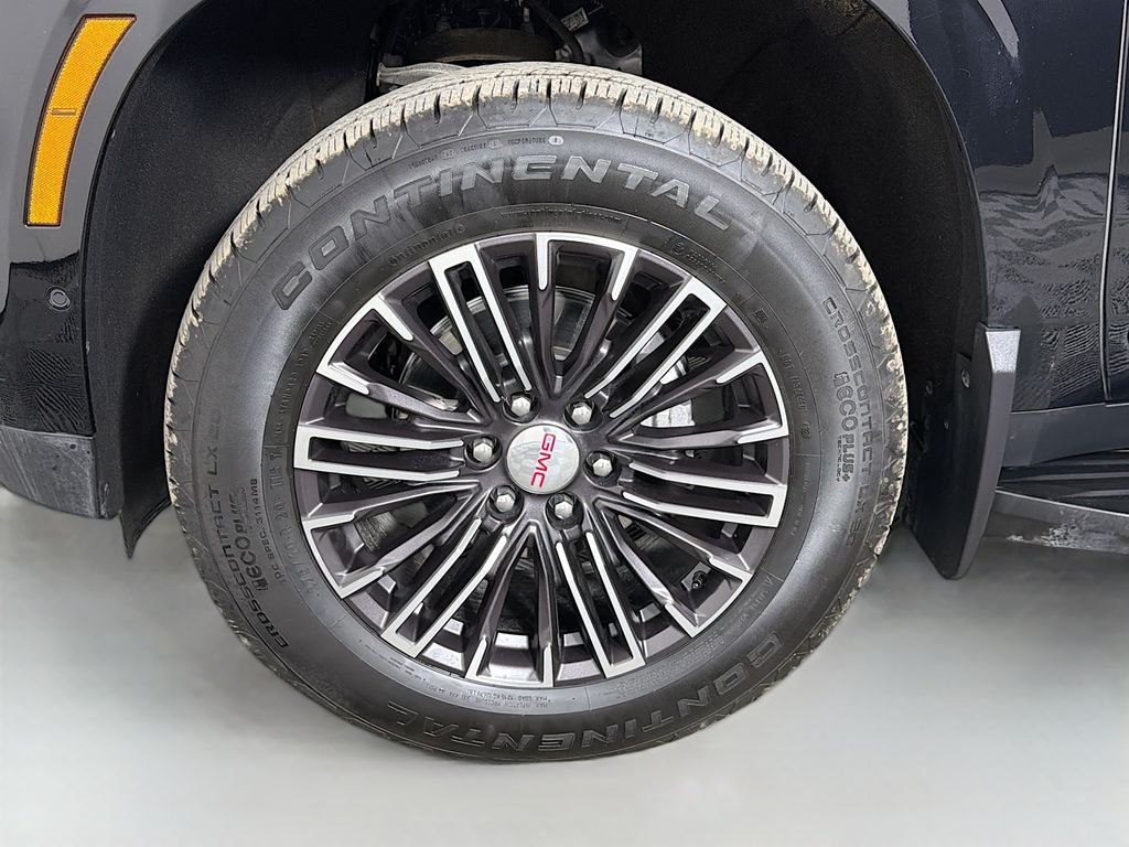 Used 2025 GMC Yukon SUV