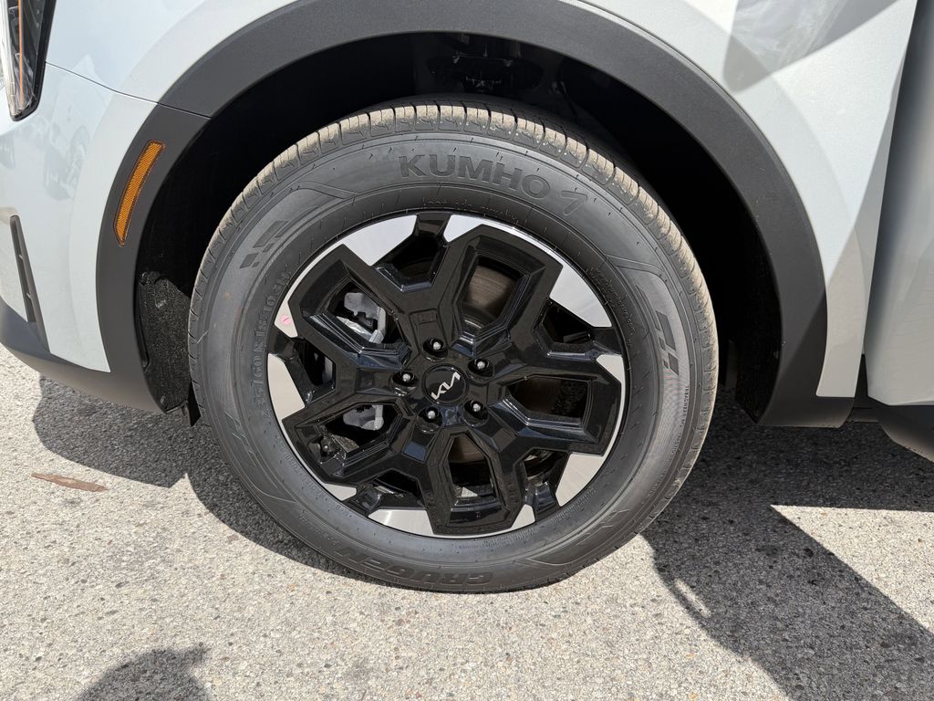 new 2026 Kia Sorento car, priced at $38,095