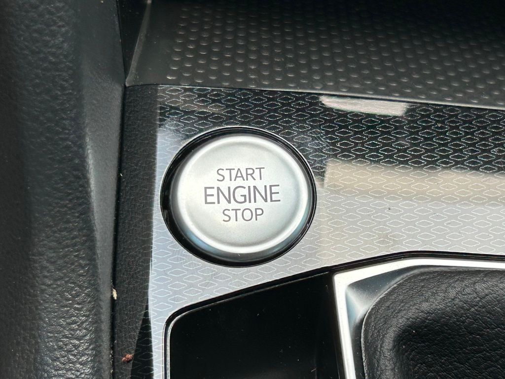 New 2026 Gray Volkswagen 1.5T S image 33
