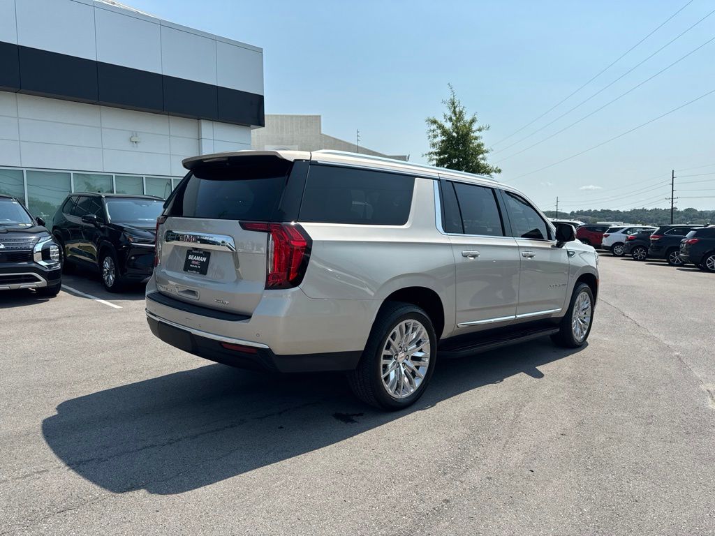 Used 2023 Beige GMC SLT image 7