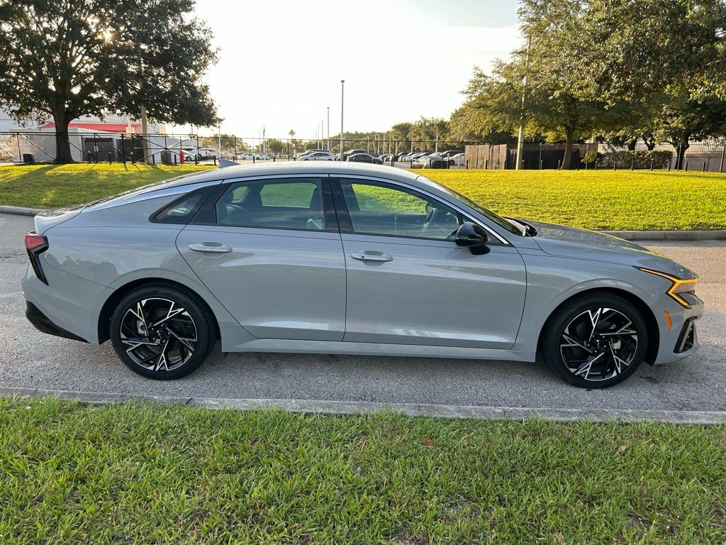 Thumbnail: 2025 Kia K5 - 6