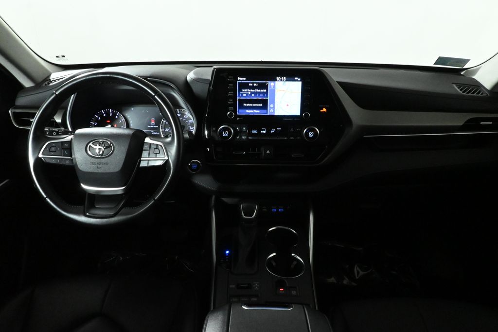 2022 Toyota Highlander XLE 18