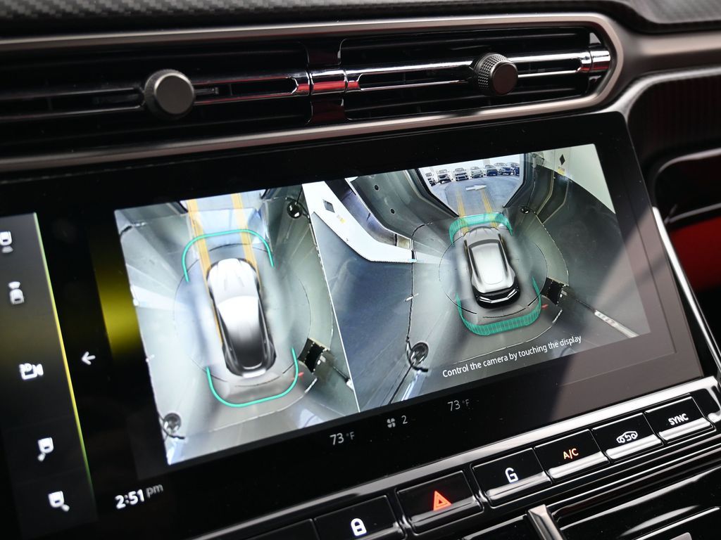 Used 2025 Lunar White Aston Martin Base image 30