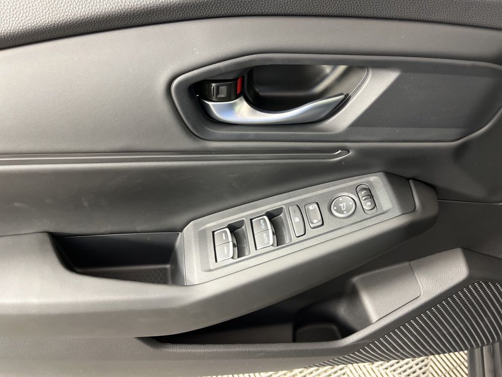 Thumbnail: 2025 Honda Accord - 25