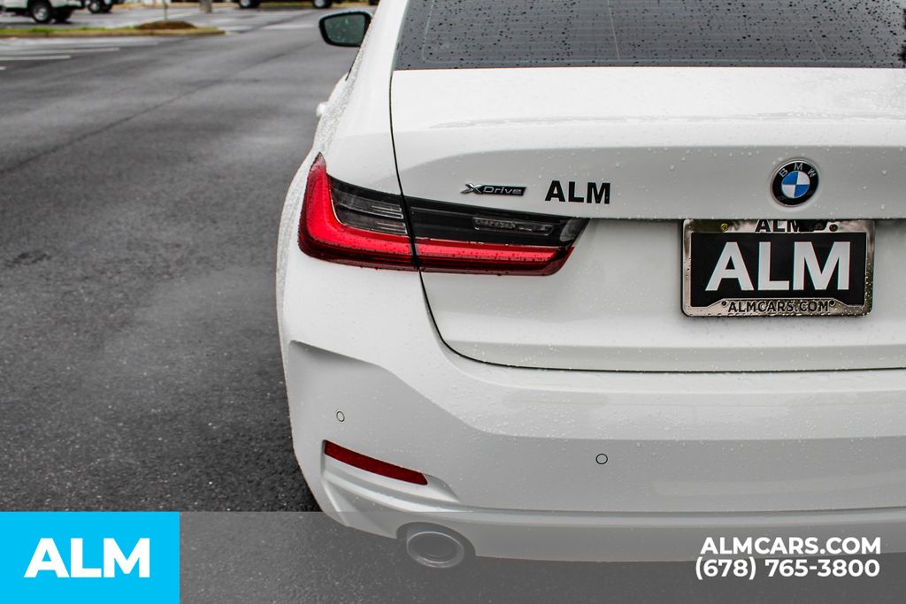 Used 2023 White BMW 330i xDrive image 13