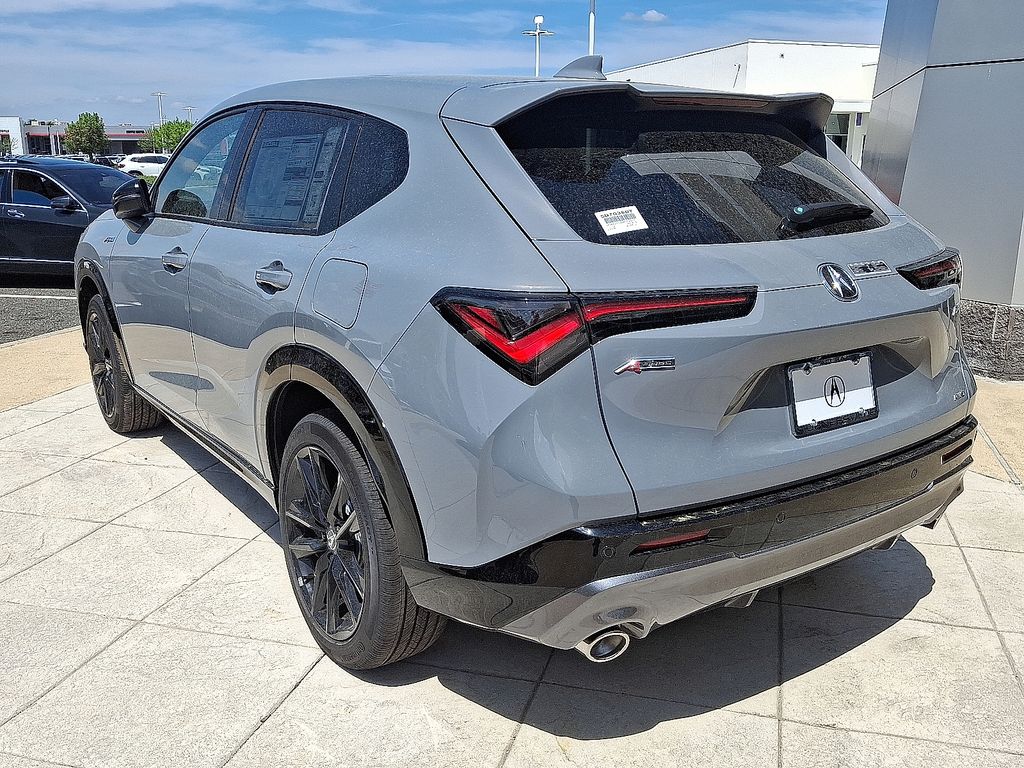 Thumbnail: 2025 Acura ADX - 3