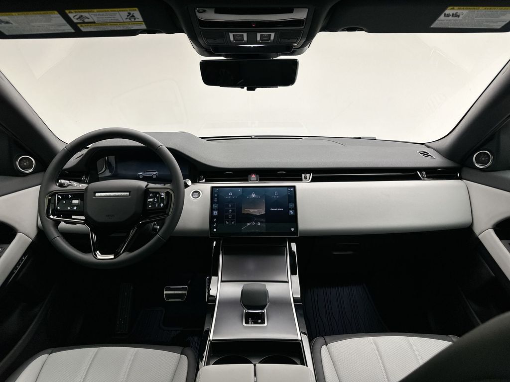 Thumbnail: 2026 Land Rover Range Rover Evoque - 16