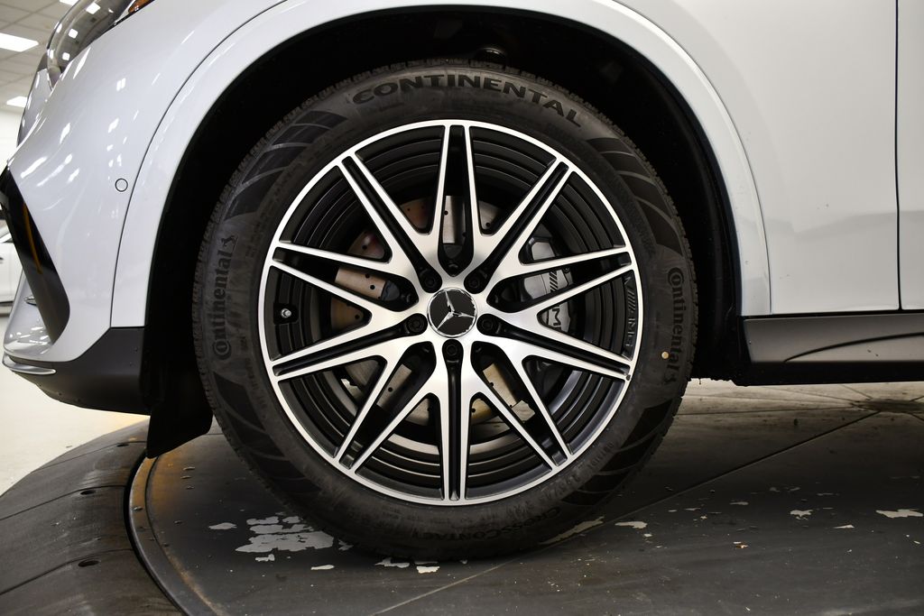 Thumbnail: 2026 Mercedes-Benz GLC - 14