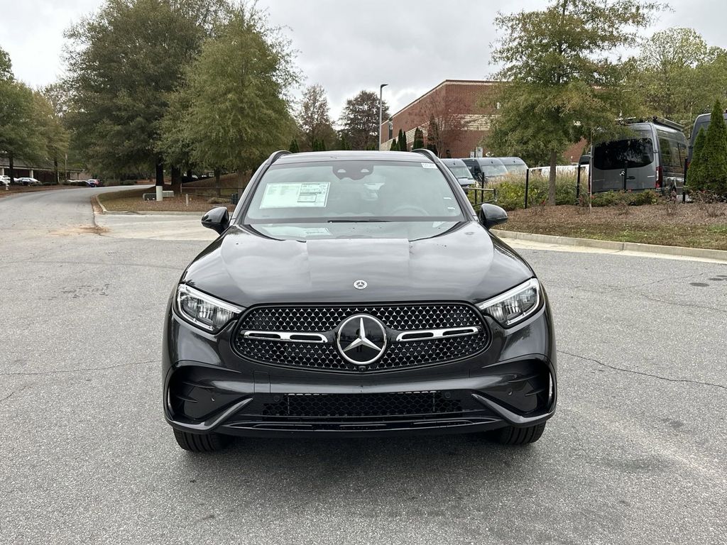 2025 Mercedes-Benz GLC GLC 300 3