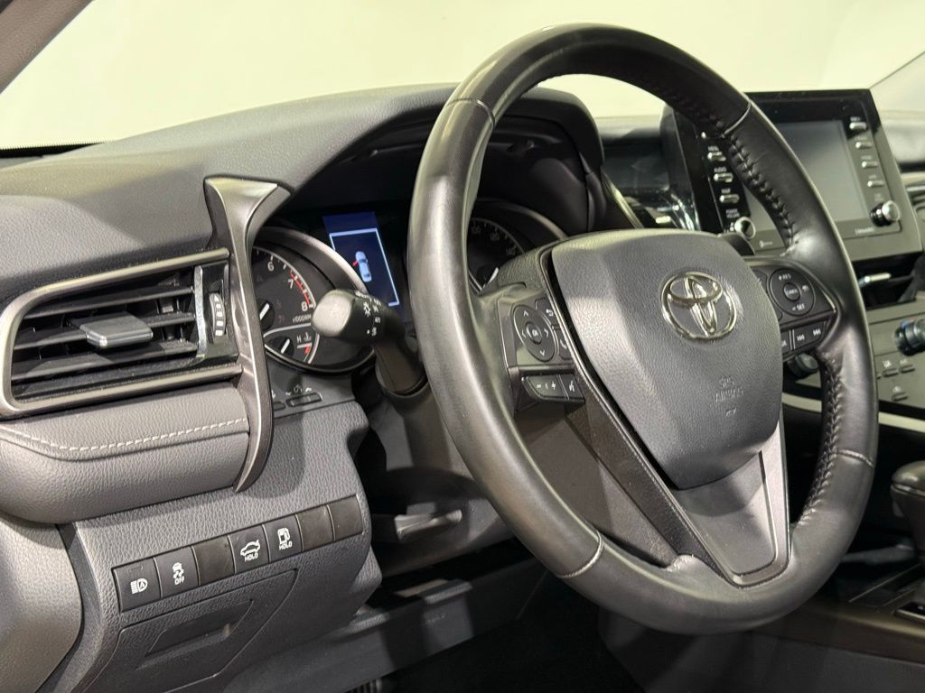 Thumbnail: 2024 Toyota Camry - 16