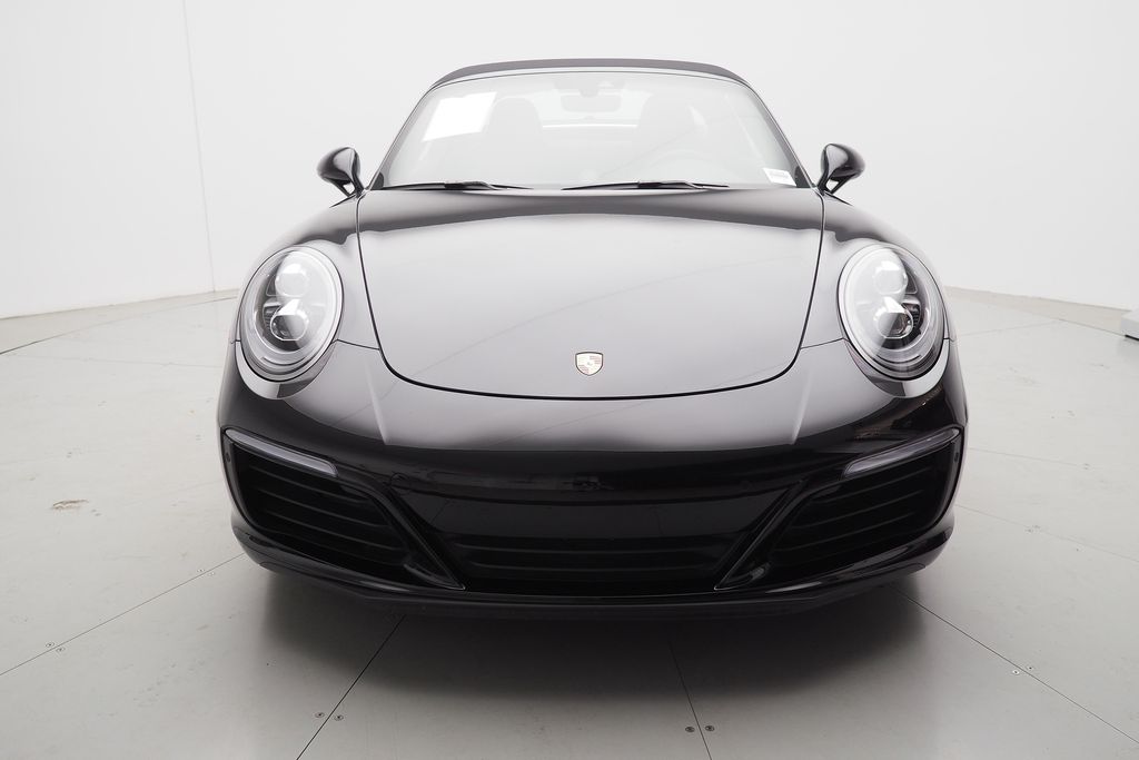 Thumbnail: 2019 Porsche 911 - 2