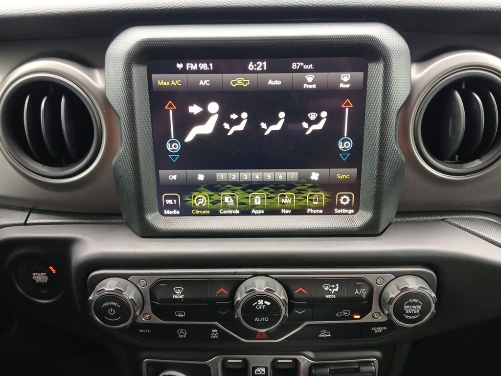 Used Car 2023 Jeep Gladiator  Willys For Sale Under $35,000 In Austin, Texas