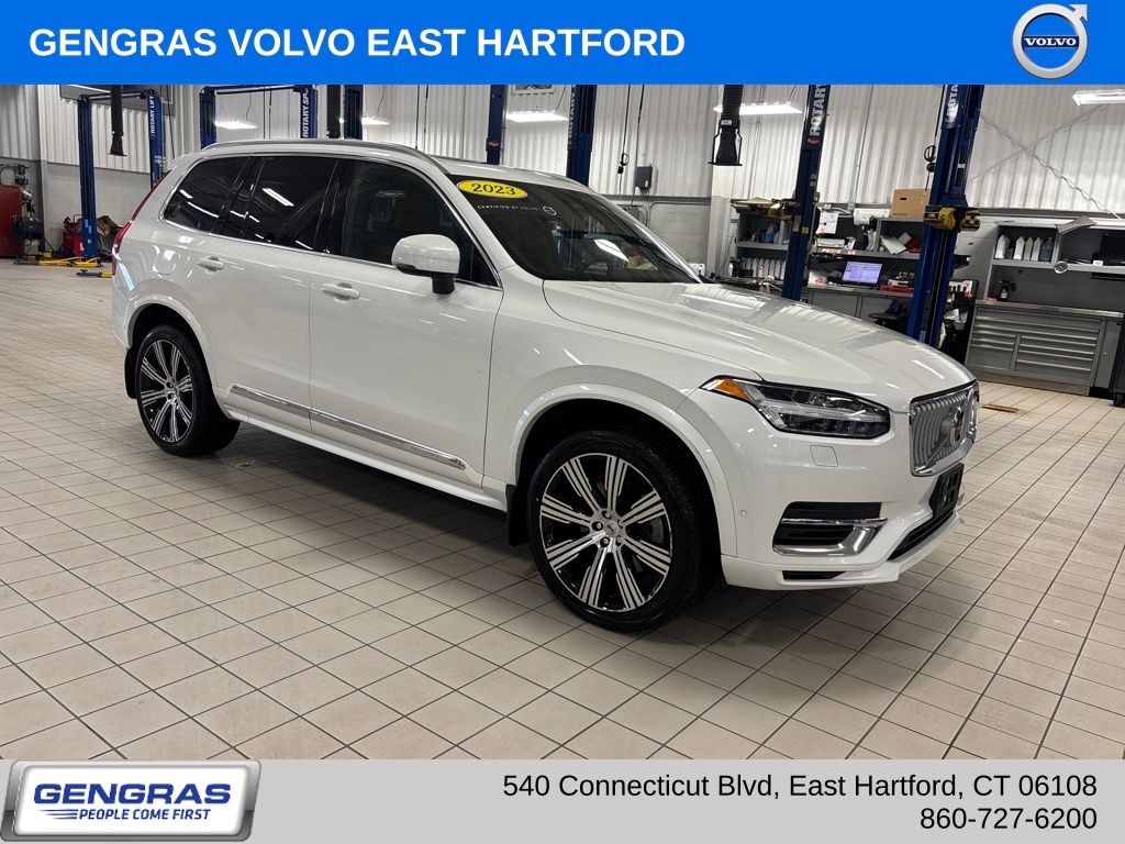 2023 Volvo XC90 Recharge T8 Plus Bright Theme 7-Passenger eAWD