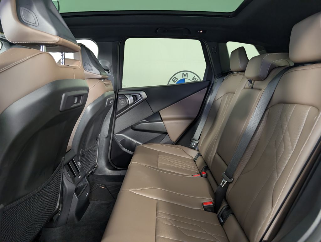 2026 BMW X3 30 - Photo 15