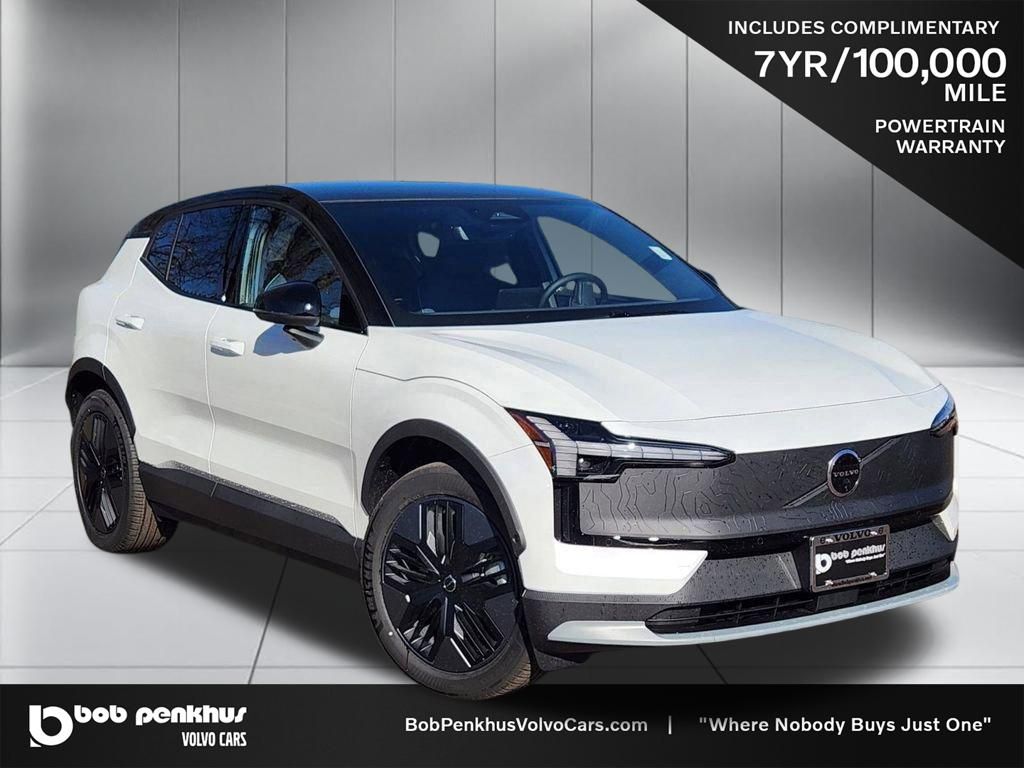 2026 Volvo EX30 Cross Country Twin Motor Ultra