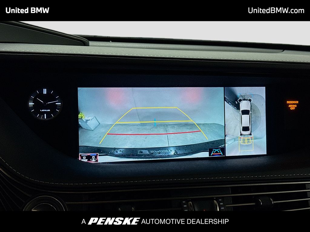 Thumbnail: 2018 Lexus LS - 9