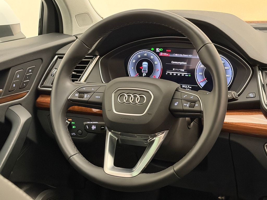 Thumbnail: 2023 Audi Q5 - 21