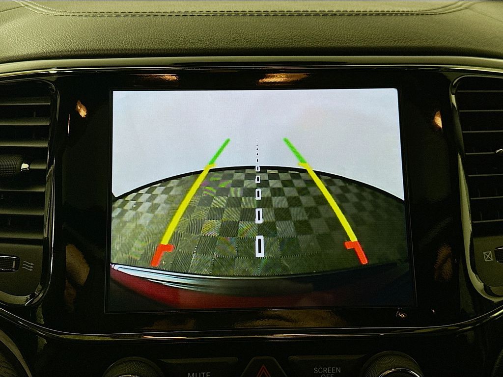 used 2021 Jeep Grand Cherokee car, priced at $27,985