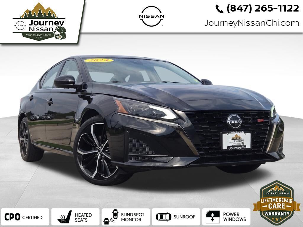 Super Black Clearcoat 2024 Nissan Altima Sedan Front-Wheel Drive Continuously Variable Transmission