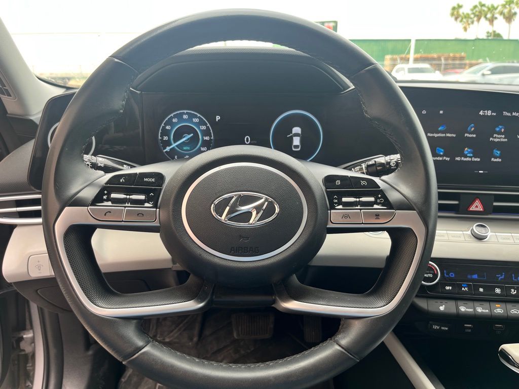 2023 Hyundai Elantra Limited Edition 12