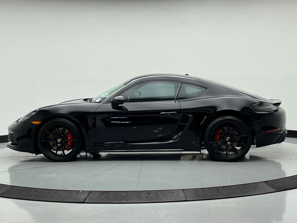 Thumbnail: 2025 Porsche 718 Cayman - 2