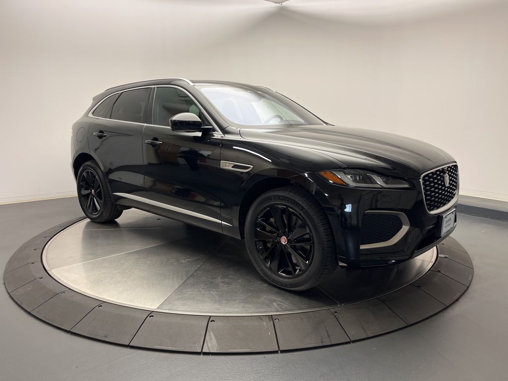 Thumbnail: 2021 Jaguar F-Pace - 7