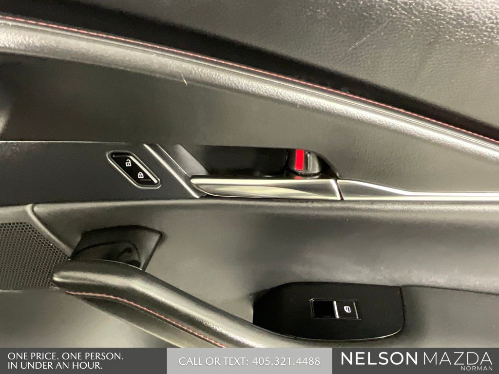 Certified Used 2025 Gray Mazda 2.5 S Carbon Edition image 17