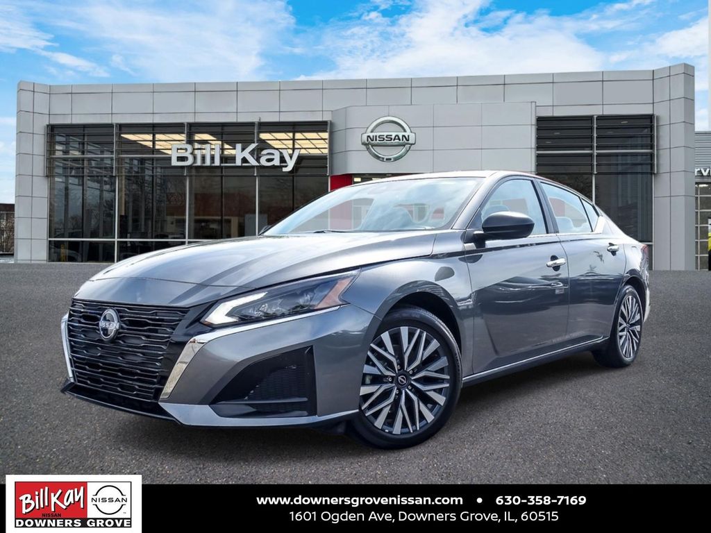Gray (Gun Metallic) 2025 Nissan Altima Sedan Front-Wheel Drive Continuously Variable Transmission