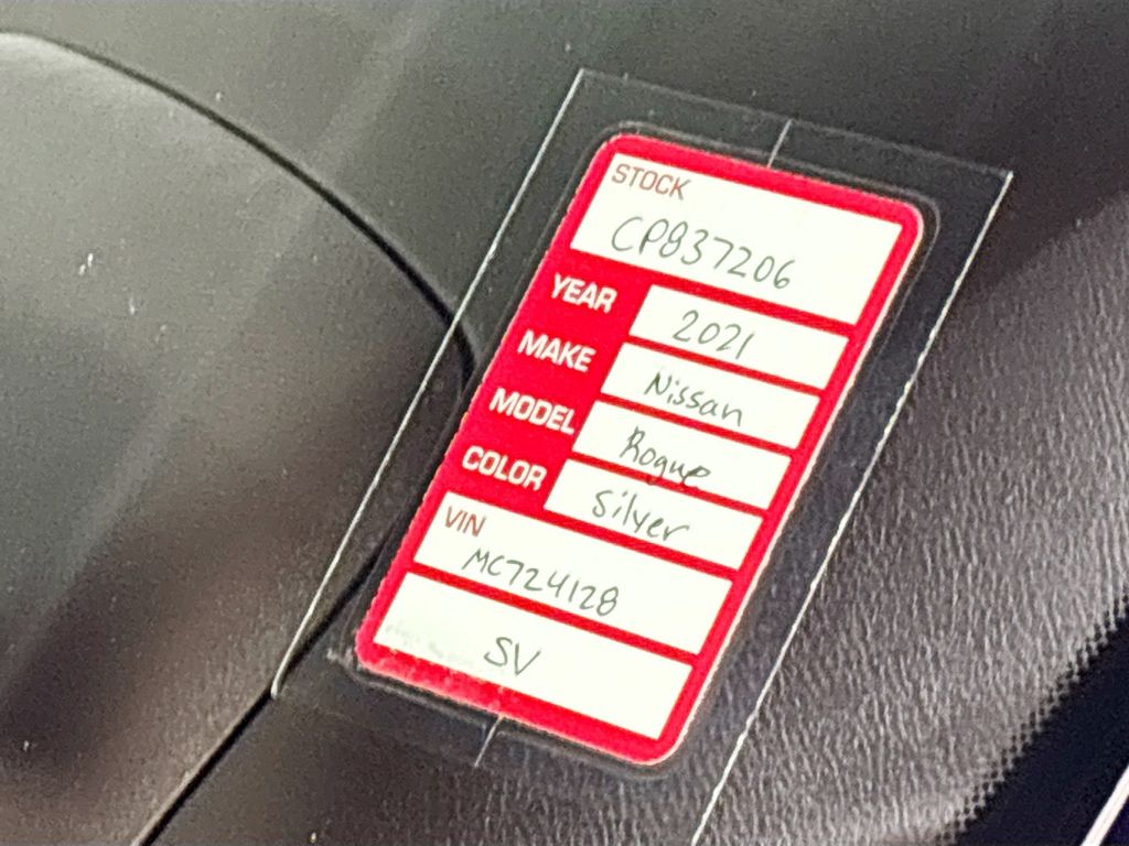 2021 Nissan Rogue SV