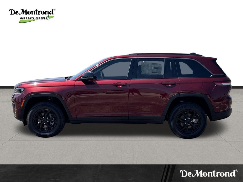 2026 Jeep Grand Cherokee Altitude - 7