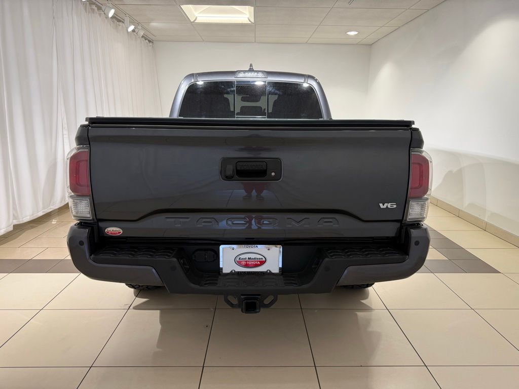 Thumbnail: 2020 Toyota Tacoma - 4
