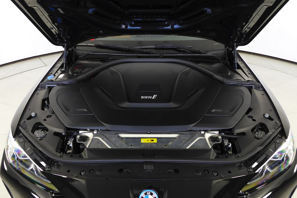 Thumbnail: 2023 BMW i4 - 6