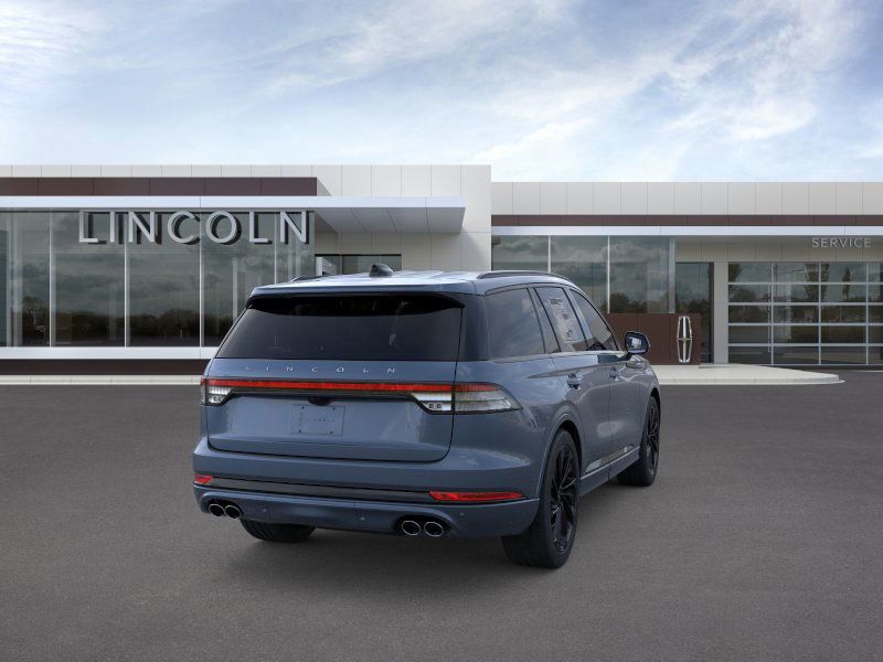 New 2026 Whisper Blue Metallic Clearcoat Lincoln Reserve image 8