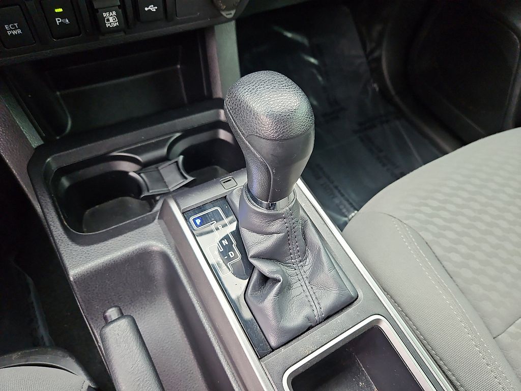 Thumbnail: 2023 Toyota Tacoma - 16