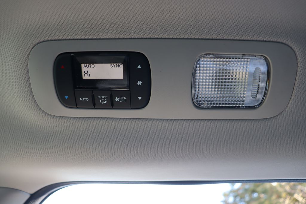 Thumbnail: 2026 Honda Odyssey - 16