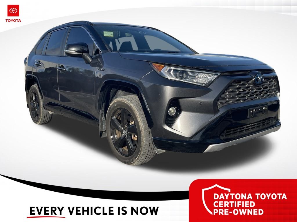 2020 Toyota RAV4 XSE