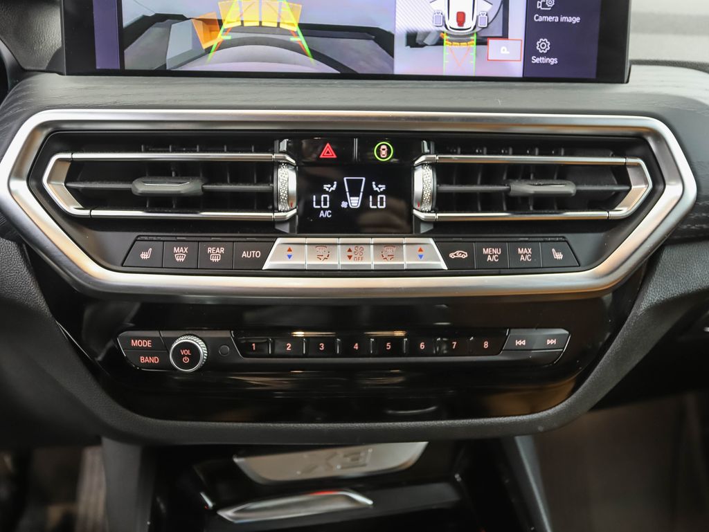 Thumbnail: 2023 BMW X3 - 16