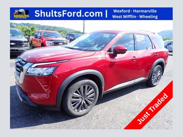  2023 Nissan Pathfinder SL 4WD   