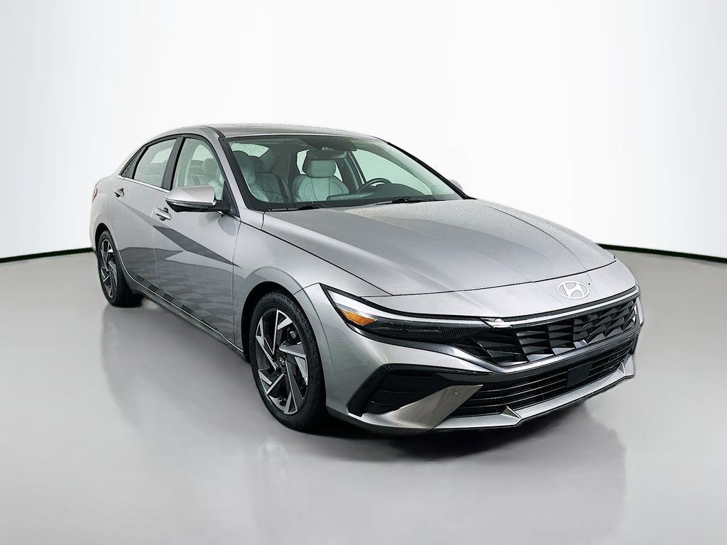 Thumbnail: 2024 Hyundai Elantra - 3