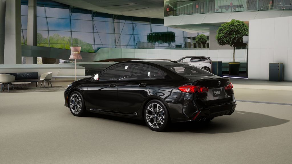 2025 BMW 2 Series M235i xDrive 26
